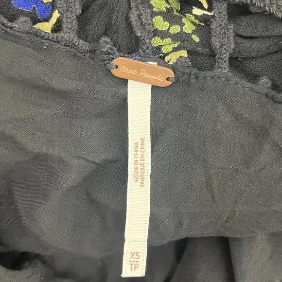 Free People Pages of Gold Maxi Dress XS Floral Crochet Cutout Full Boho Whimsi - Picture 11 of 12